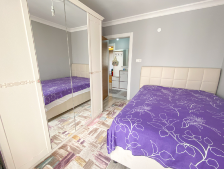 Kumbağ'da Denize Sıfır Havuzlu Sitede Sezonluk Kiralık 2+1 Daire