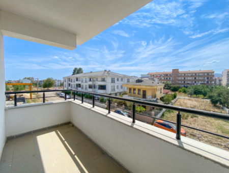 Aquaparklı Havuzlu Denize Yakın Kayakent Sitesinde Satılık 2+1