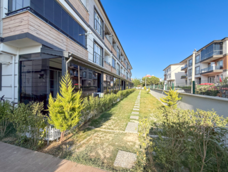 Havuzlu Aquaparklı Güvenlikli Site İçinde Satılık 1+1 Daire