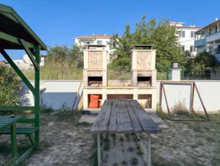 Havuzlu Aquaparklı Güvenlikli Site İçinde Satılık 1+1 Daire