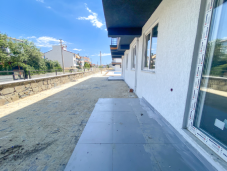 Kumbağ Deniz Tarafında Havuzlu Sitede Satılık Lüks 2+1 Daireler