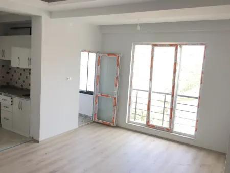 Kumbağ Merkezde Satılık 1+1 Yazlık