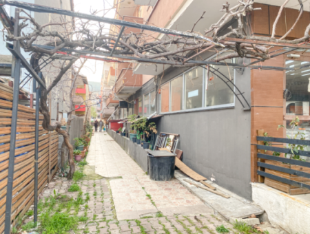 Kumbağ'da Merkezi Konumda Eşyalı 1+1 Kiralık Daire