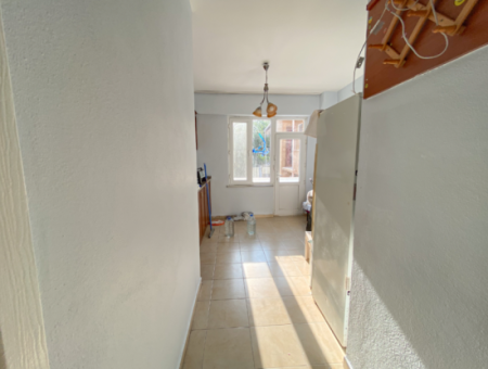 Kumbağ'da Merkezi Konumda Eşyalı 1+1 Kiralık Daire