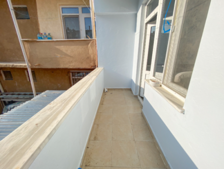 Kumbağ'da Merkezi Konumda Eşyalı 1+1 Kiralık Daire