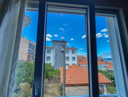 Kumbağ'da Merkezi Konumda Eşyalı 2+1 Kiralık Daire