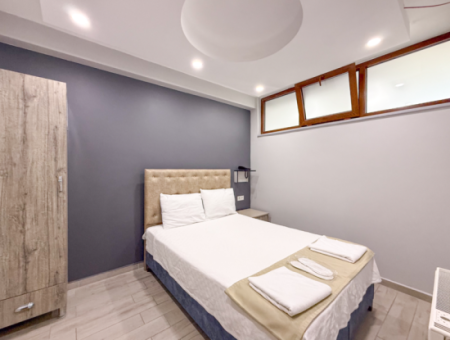 Kumbağ'da Sahil Kordonuna Yakın Satılık Apart Otel