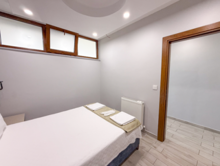 Kumbağ'da Sahil Kordonuna Yakın Satılık Apart Otel