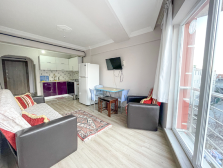 Kumbağ'da Merkezi Konumda Asansörlü Eşyalı 2+1 Kiralık Daire