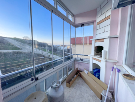Kumbağ'da Merkezi Konumda Asansörlü Eşyalı 2+1 Kiralık Daire