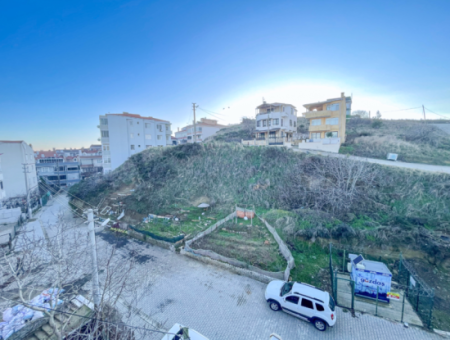 Kumbağ'da Merkezi Konumda Asansörlü Eşyalı 2+1 Kiralık Daire