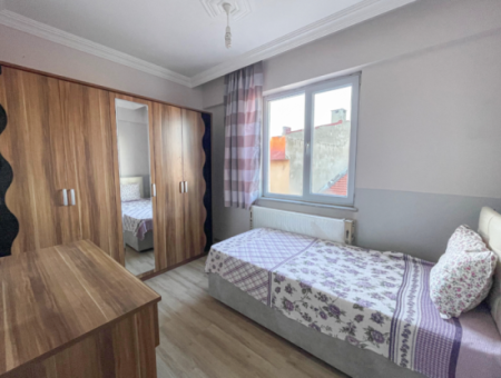 Kumbağ'da Merkezi Konumda Asansörlü Eşyalı 2+1 Kiralık Daire
