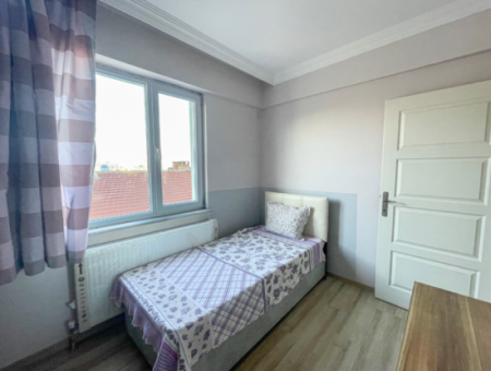 Kumbağ'da Merkezi Konumda Asansörlü Eşyalı 2+1 Kiralık Daire
