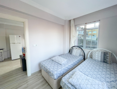 Kumbağ'da Merkezi Konumda Asansörlü Eşyalı 2+1 Kiralık Daire