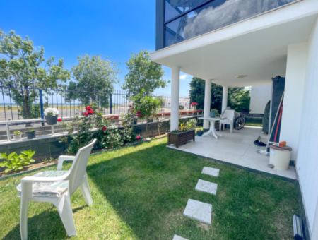 Kumbağ Denize Sıfır Lüks Krediye Uygun Satılık 3+1 Bahçeli Villa