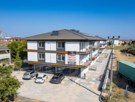 Kumbağ Deniz Tarafında Havuzlu Sitede Satılık Lüks 1+1 Daireler
