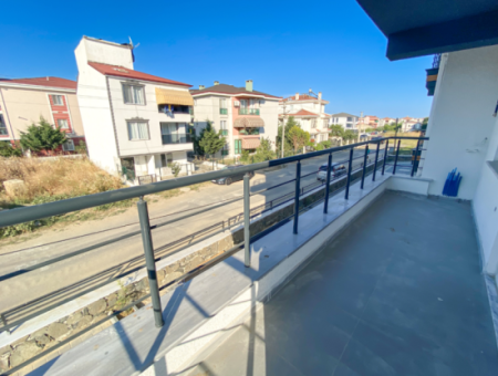 Kumbağ Deniz Tarafında Havuzlu Sitede Satılık Lüks 2+1 Daireler