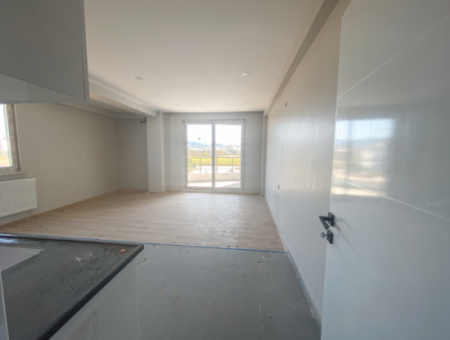 Kumbağ Havuzlu Sitede Denize Yakın Kiralık Lüks 2+1 Daireler