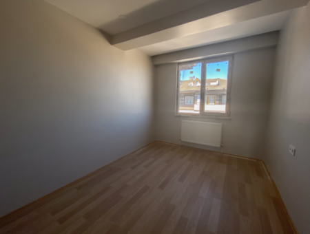Kumbağ Havuzlu Sitede Denize Yakın Kiralık Lüks 2+1 Daireler