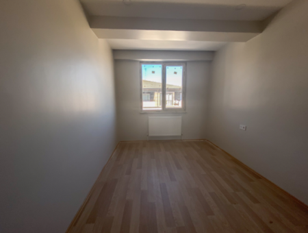 Kumbağ Havuzlu Sitede Denize Yakın Kiralık Lüks 2+1 Daireler