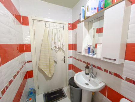 Kumbağ'da Pazar Sokağına Yakın Eşyalı Geniş 2+1 Satılık Daire