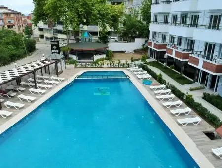 Kumbağ Havuzlu Doğalgazlı Yaz-Kış Oturumluk 0.64 Kredi İle Lüks Son 2+1 Daire (Komisyonsuz)