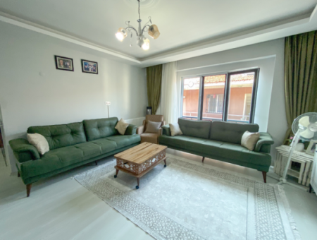 Kumbağ Pazar Sokağına Yakın Yeni Binada Satılık Geniş 2+1 Daire
