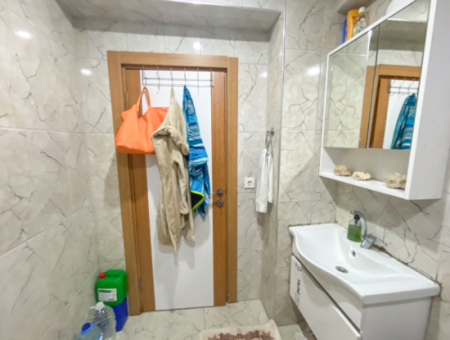 Kumbağ Pazar Sokağına Yakın Yeni Binada Satılık Geniş 2+1 Daire