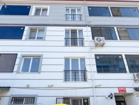 Kumbağ Pazar Sokağına Yakın Geniş Eşyalı 2+1 Kiralık Daire