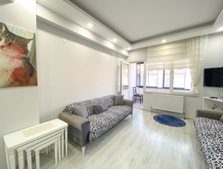 Kumbağ Pazar Sokağına Yakın Geniş Eşyalı 2+1 Kiralık Daire