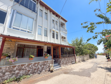 Kumbağ'da Gündal Plajına Çok Yakın Satılık 2+1 Daire
