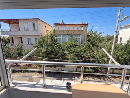Kumbağ'da Gündal Plajına Çok Yakın Satılık 2+1 Daire