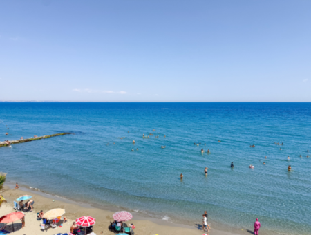 Kumbağ Sahil Kordonunda Panoramik Deniz Manzaralı 1+1 Kiralık
