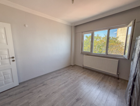 Kumbağ Sahil Kordonunda Panoramik Deniz Manzaralı 1+1 Kiralık
