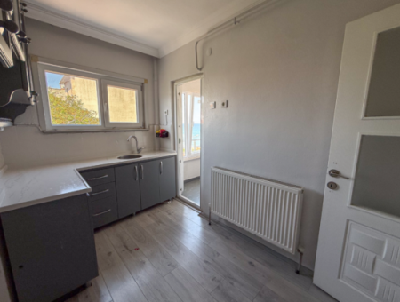Kumbağ Sahil Kordonunda Panoramik Deniz Manzaralı 1+1 Kiralık
