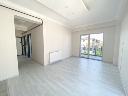 Kumbağ Havuzlu Sitede Denize Yakın Kiralık 2+1 Sıfır Daireler