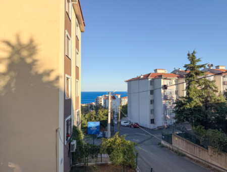 Topağaç'ta Deniz Manzaralı Yeni Ve Full Eşyalı Satılık 2+1 Daire