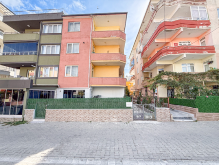 Kumbağ'da Merkezi Konumda İskanlı Full Eşyalı Satılık 1+1 Daire