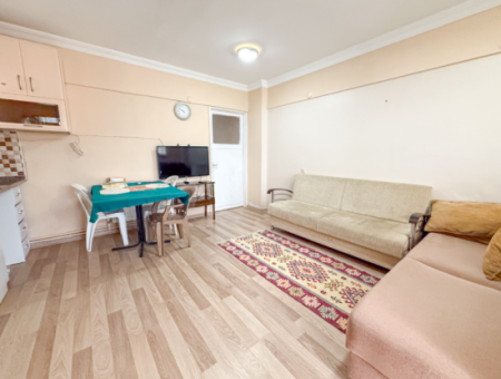 Kumbağ Merkezi Konumda Bahçeli Full Eşyalı 1+1 Satılık Daire