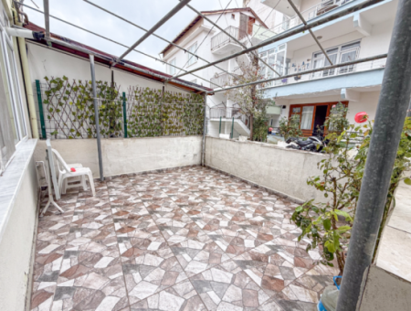 Kumbağ Merkezi Konumda Bahçeli Full Eşyalı 1+1 Satılık Daire