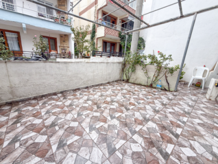 Kumbağ Merkezi Konumda Bahçeli Full Eşyalı 1+1 Satılık Daire
