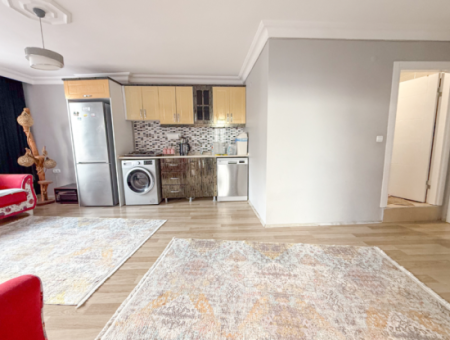 Kumbağ'da Havuzlu Site İçerisinde Asansörlü Eşyalı Kiralık 2+1 Daire