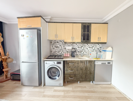 Kumbağ'da Havuzlu Site İçerisinde Asansörlü Eşyalı Kiralık 2+1 Daire