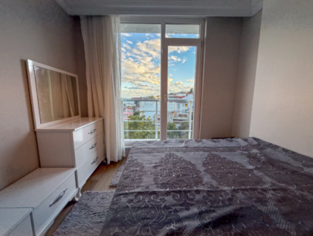 Kumbağ'da Havuzlu Site İçerisinde Asansörlü Eşyalı Kiralık 2+1 Daire
