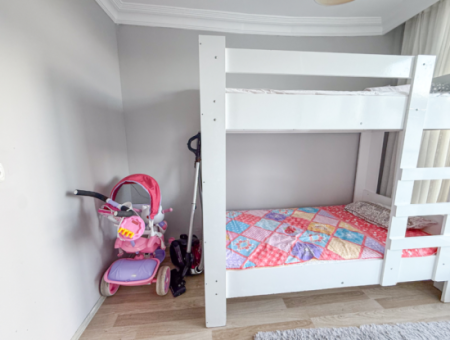 Kumbağ'da Havuzlu Site İçerisinde Asansörlü Eşyalı Kiralık 2+1 Daire