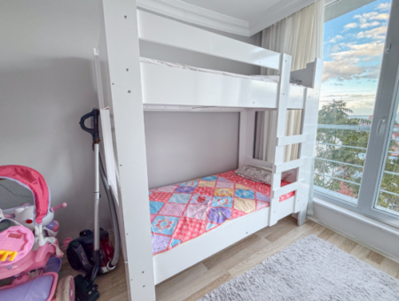 Kumbağ'da Havuzlu Site İçerisinde Asansörlü Eşyalı Kiralık 2+1 Daire