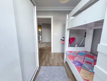 Kumbağ'da Havuzlu Site İçerisinde Asansörlü Eşyalı Kiralık 2+1 Daire