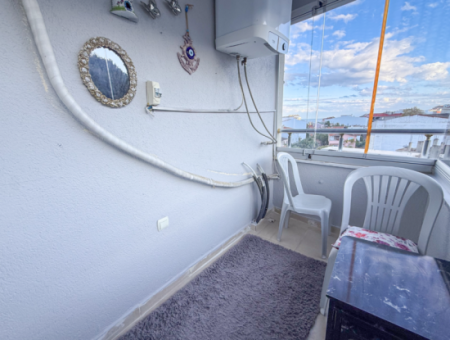 Kumbağ'da Havuzlu Site İçerisinde Asansörlü Eşyalı Kiralık 2+1 Daire