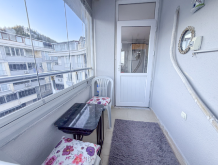 Kumbağ'da Havuzlu Site İçerisinde Asansörlü Eşyalı Kiralık 2+1 Daire