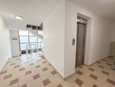 Kumbağ'da Havuzlu Site İçerisinde Asansörlü Eşyalı Kiralık 2+1 Daire